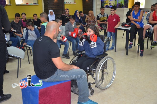 فيديو: الرئيس عادل بدير و ابطال الاسود القسماوية يرسمون البسمة على وجوه طلاب جمعية لست وحدك